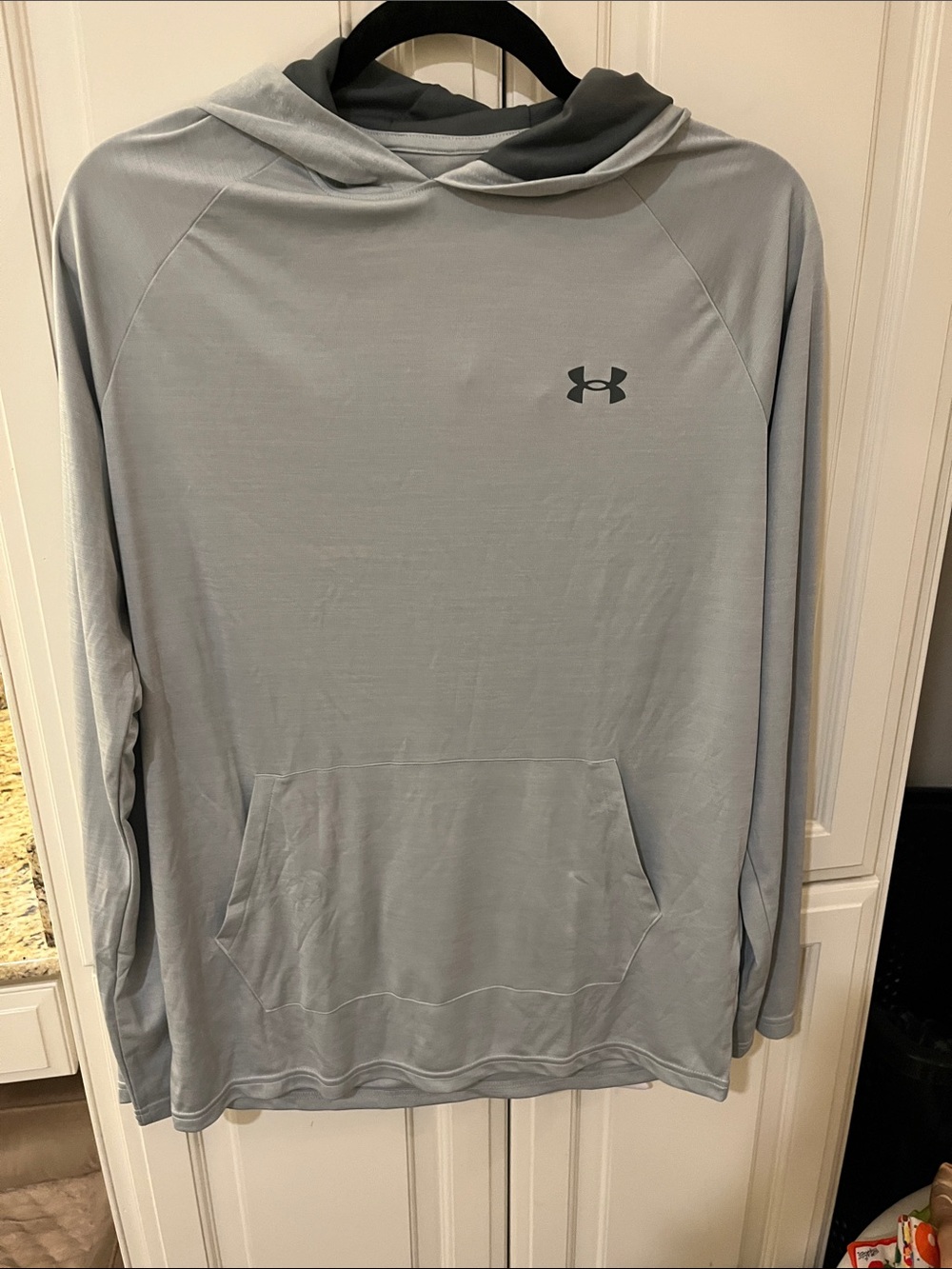 Under Armour Light Gray Hooded Long-Sleeve Pullover
